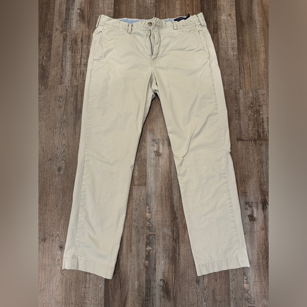 Ralph Lauren Stretch Straight-Fit Chino Khakis. Mens Size 36x32